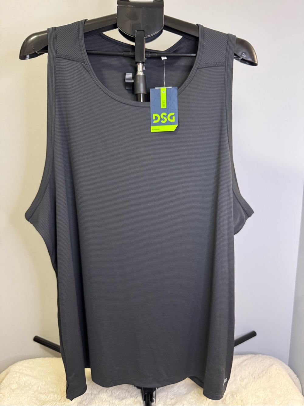 DSG Men’s Black Tank - Size 2X